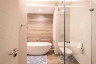 Entire luxury 1 Bedroom Apartment at the Regency - Pretoria - 6