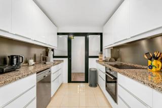 Gorgeous Apartment, 3BR with Pool and Terrace - Estepona - 6