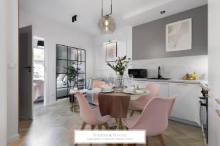 4 stars, Butterfly Apartments by SUMMERWINTER Wrocławska Orłowo Z 2 lub 1 sypialnią premium, parking, winda, rowerownia, driving golf - 0