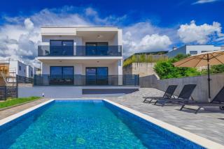 Villa Mare - Holiday Villa with Private Swimming Pool - Crikvenica - 0