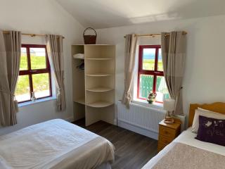 Memory Lane Self Catering Cottage - 7