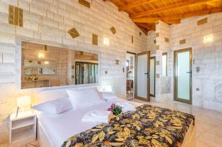 Paco's Resort Luxury Villa 18 - Oziás - 4