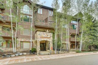 Walk to Lift Arrowhead Ski Condo with Pool Access! - 8