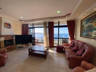 Seafront Apartment by MA Properties - 9