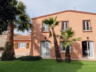 Haut de villa à 700 mètres de la plage, totalement indépendant et accessible par un escalier extérieur - Sainte-Maxime - 5