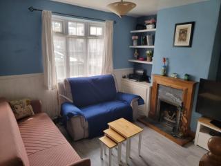Cozy 2 bedroom - Surbiton - 8