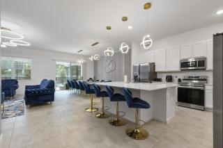 Family-Friendly Luxury Home Near Disney & More - Kissimmee - 2