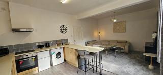 The Wolves Luxe Apartment - Wolverhampton - 5