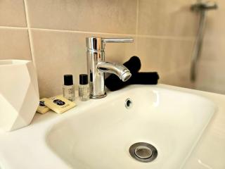 Le Petit Nîmois - centre ville - clim - 3