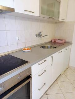 Seaside Apartment - 4