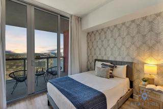 Modern Resort Apartment with Balcony Pool Gym - Hallandale Beach - 8