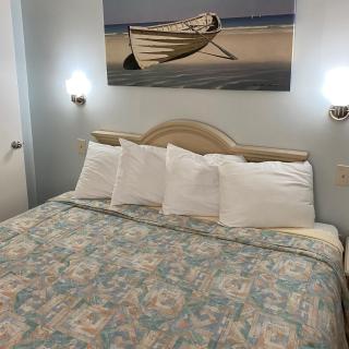 Roman Holiday Resort - North Wildwood - 6