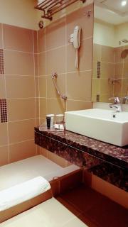 Crystal Hotel - 4