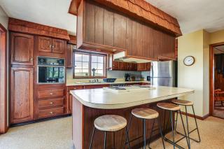Wellsboro Farmhouse with Grill and Fire Pit! - Wellsboro - 8