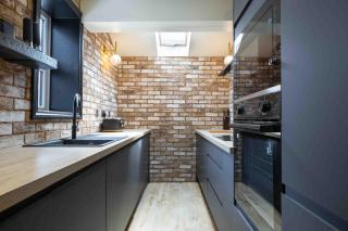 The Black House - Spacious 5 Bed - Sleeps 11 - 6