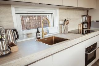 Waterfront tiny home with spacious garden - Vinkeveen - 9