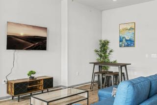 LUX 2B2B with Pool & Parking near the Heart of Austin - Austin - 5