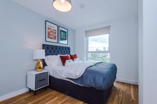 Parking - LastMinDeals - 2Bed - Manchester - 9