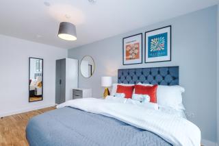 Parking - LastMinDeals - 2Bed - 4