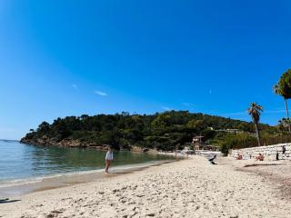 Appartement Cavalaire proche de la mer , état neuf ,réservation 3 Jours minimum - Cavalaire-sur-Mer - 2