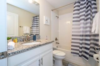 Premium 6BR home w/Pool-BBQ just 10min to Disney - Kissimmee - 3