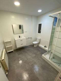 Habitacion en piso de 3 habitaciones, Manresa Near train Barcelona 2 - 4