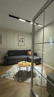 Charming Comfort Apartment - 5