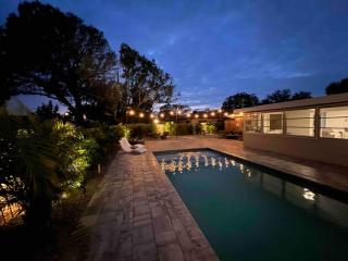 The Wisteria Oasis With heated pool and hot tub - Sarasota - 3