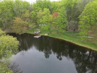 The Roundtop Chalet romantic couples getaway - 3