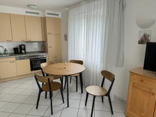 Ferienwohnung Möwe mit Balkon, nur 200m bis zum Strand - Zempin - 4