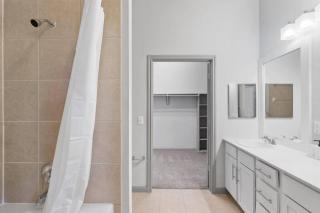 LUX 2B2B Apt Near Heart of Austin with Pool & Parking - Austin - 3