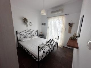 Portolos Apartments - Sarakiniko - Vathi - 9