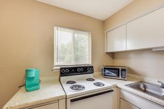 Texarkana Apartment Less Than 1 Mi to Spring Lake Park! - Texarkana - 3