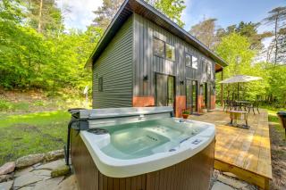 Modern Hersey Tiny Home with Private Hot Tub! - 9
