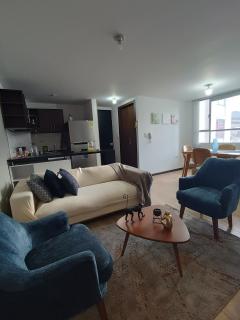 Cómodo apartamento central - 0