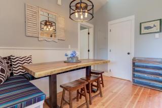 Bluebell Cottage by Seabrook Hospitality - Pacific Beach - 5