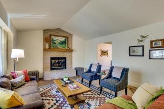 Pet-Friendly Escape with Game Room and Fire Pit! - North Fork - 6