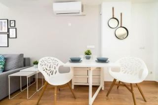 Heart of Malaga Apartment - 6