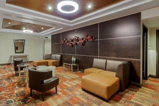 Best Western Premier Denham Inn & Suites - Leduc - 5