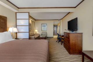 Best Western Premier Denham Inn & Suites - 7