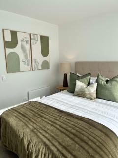 Riverside Escape - Albert Town - 7