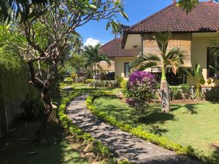 Bintang Beach Villa - 5