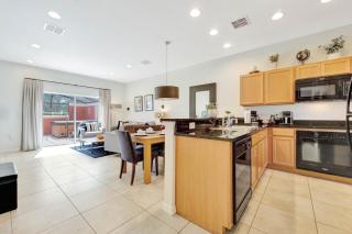 Cozy townhouse in Encantada resort- 5 miles from Disney - Kissimmee - 1