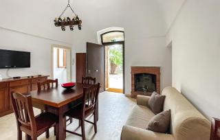 3 Bedroom Nice Home In Noci - Noci - 8