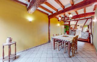 2 Bedroom Nice Home In Le Thil-Riberpré - 1