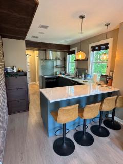 NEW! Urban Oasis, Chic 3-BR 2-BA Corner Unit, Steps Away from NYC! - 0