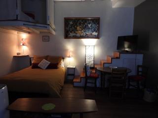 B&B Le Miroir aux Fées Bordeaux - Bordeaux - 8