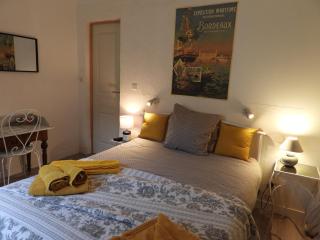 B&B Le Miroir aux Fées Bordeaux - 8