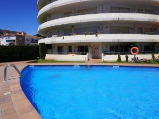 Apartamento en Planta Baja con Terraza y Piscina Cerca de la Playa de L'Estartit - ES-323-86 - Torroella de Montgrí - 9