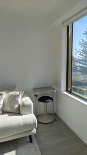 Marine Parade - Ocean Views - Unit 6 - The Entrance - 6